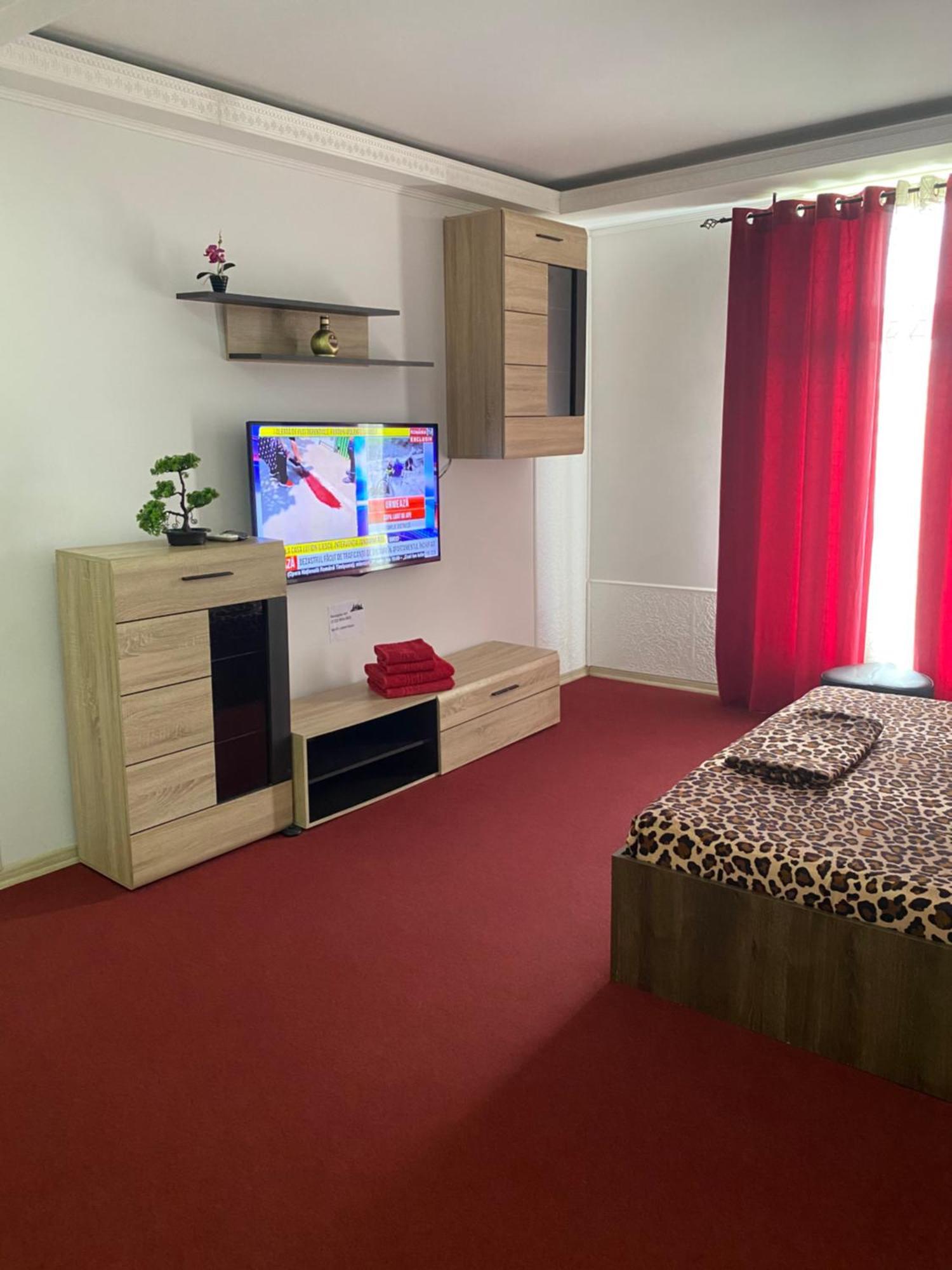 Karra Hotels Voluntari Eksteriør billede