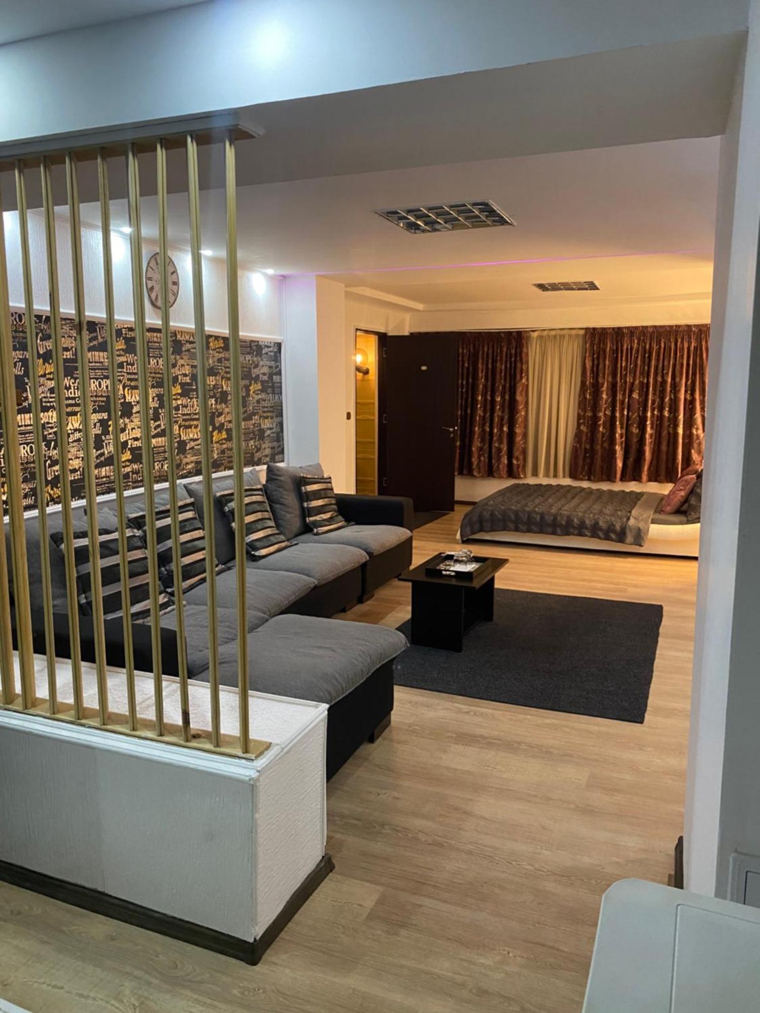 Karra Hotels Voluntari Eksteriør billede